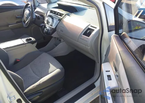 2015 Toyota Prius V Two из США, поврежденный, VIN JTDZN3EU6FJ036350